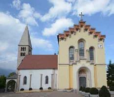 Chiesa della Nativita di Maria - esterno; chiesa nuova e chiesa vecchia
