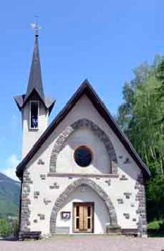 Chiesa della Madonna Ausiliatrice e di San Giovanni Bosco - Esterno
