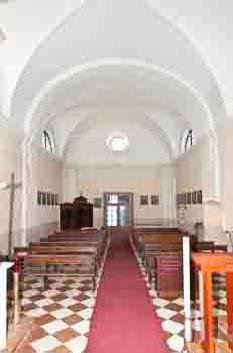Chiesa della Santissima Trinita - interno
